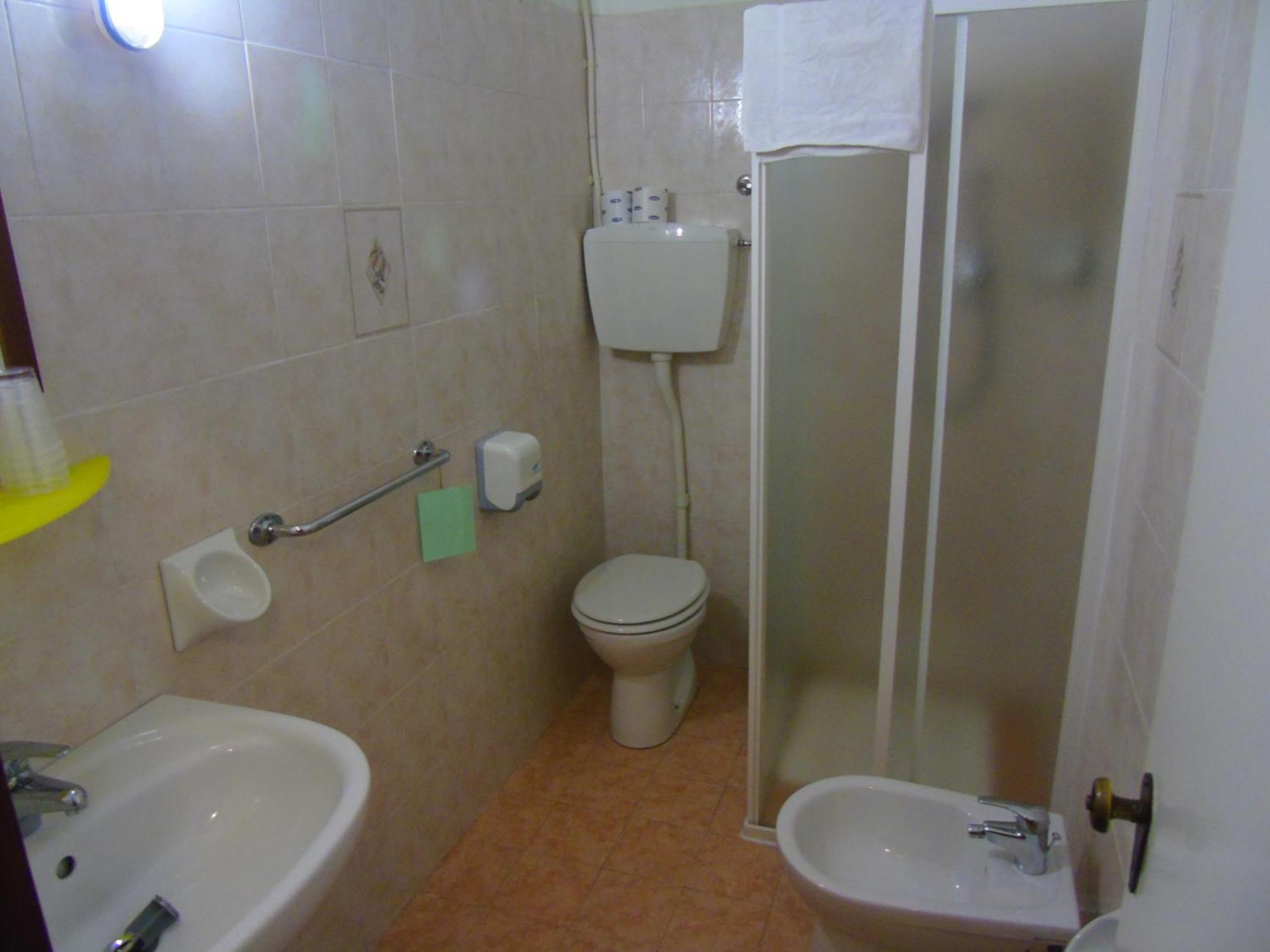 Hotel Zeus Lido Di Classe Room Only Buitenkant foto